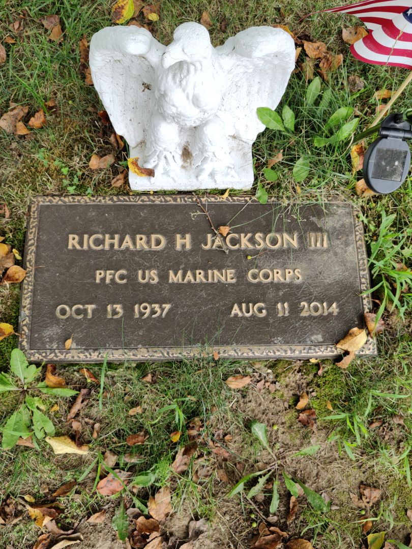Richard H. Jackson Third's grave. Photo 1