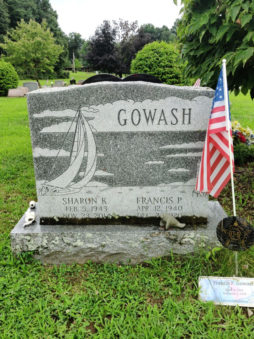 Sharon K. Gowash's grave. Photo 1