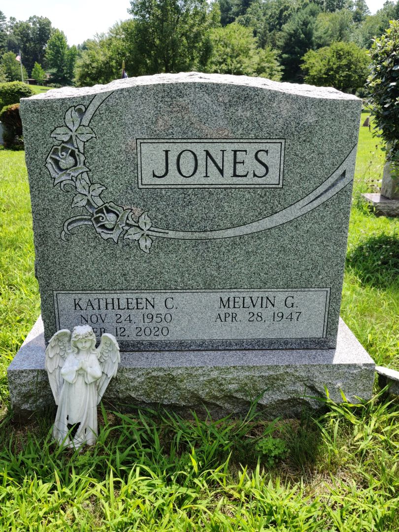 Kathleen C. Jones's grave. Photo 1