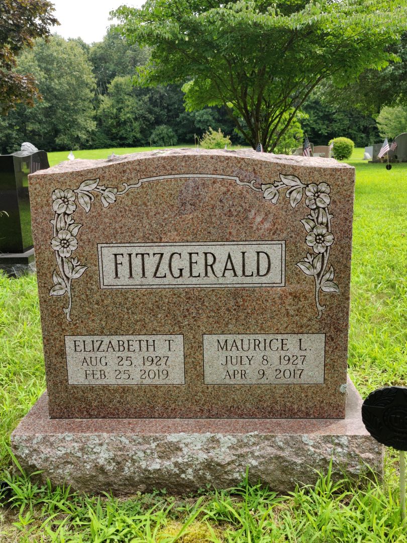 Maurice L. Fitzgerald's grave. Photo 1