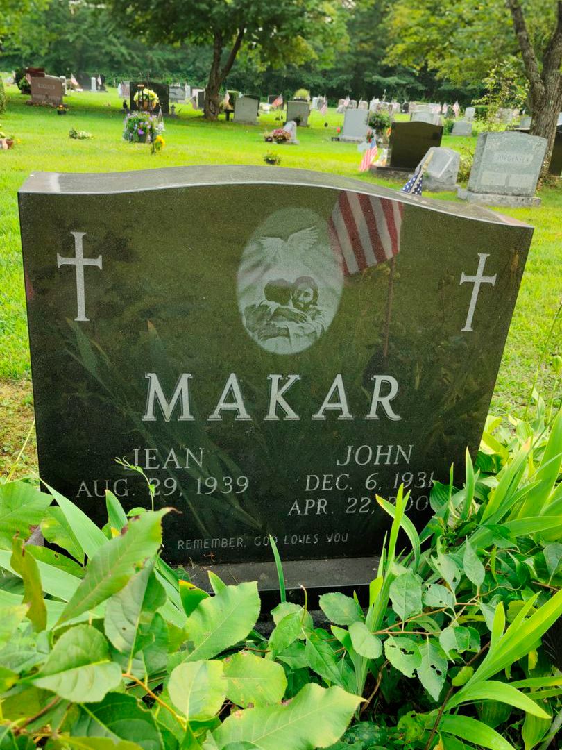 John Makar's grave. Photo 1