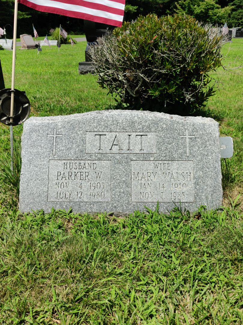 Parker W. Tait's grave. Photo 1