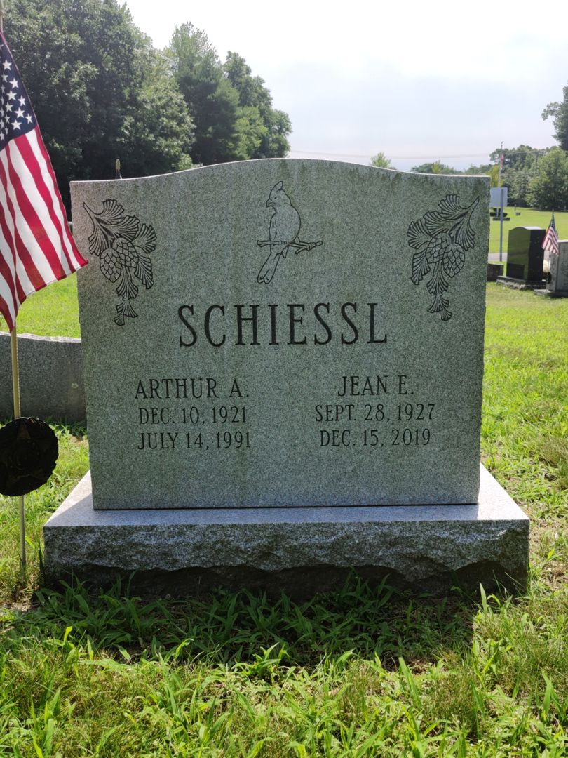 Jean E. Pacher Schiessl's grave. Photo 1