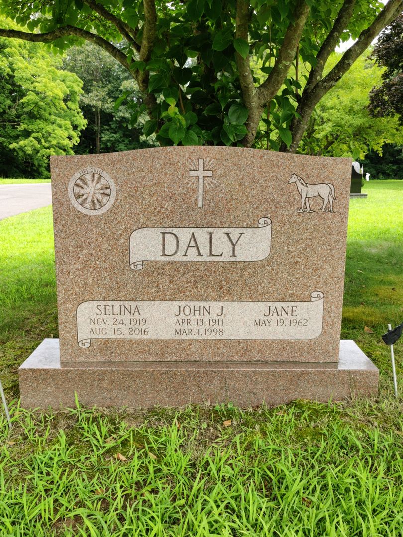 John J. Daly's grave. Photo 1