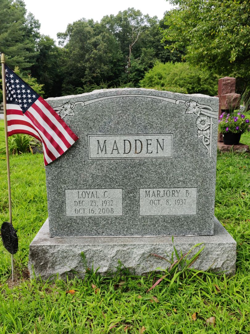 Loyal Collins Madden's grave. Photo 1