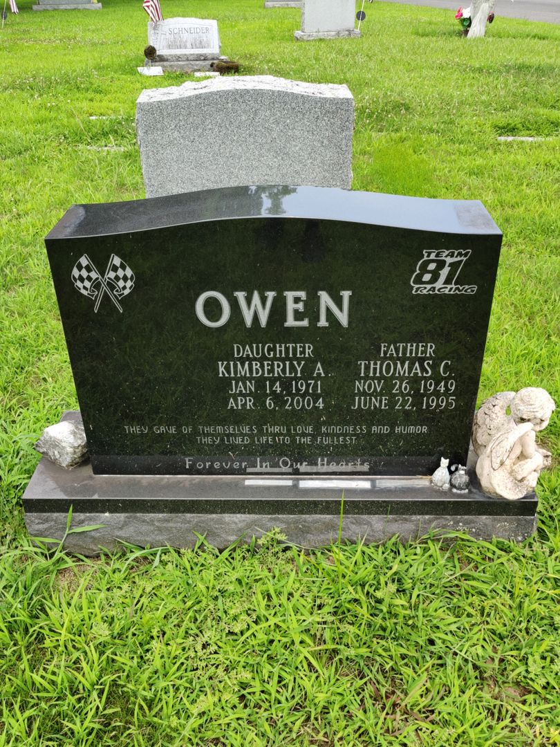 Kimberly A. Owen's grave. Photo 1